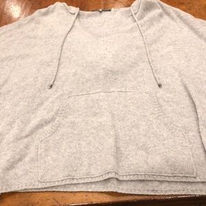 gray hooded cashmere cropped sleeve sweater